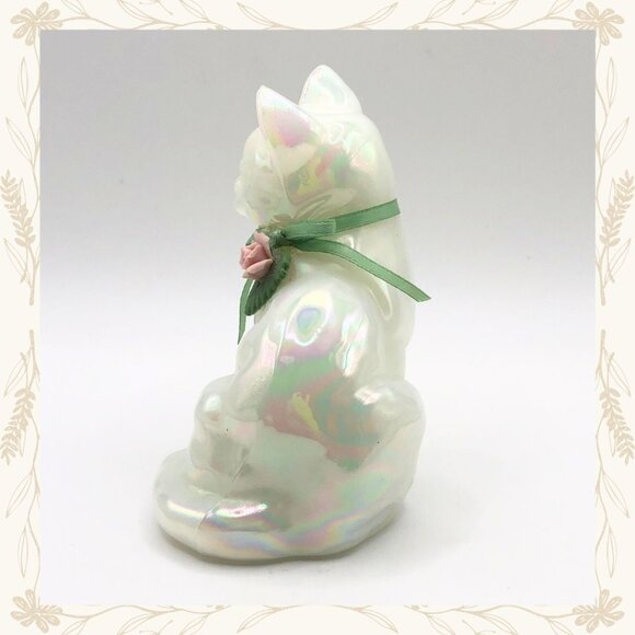 Fenton Opalescent Iridescent Glass Cat Figurine - Picture 2 of 3